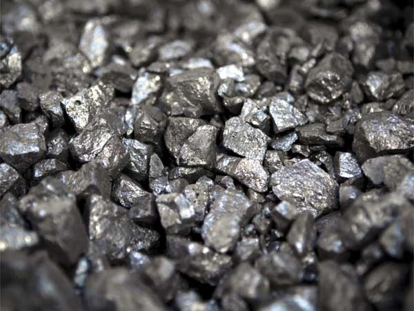 Than đá tại mỏ than đá Việt nam