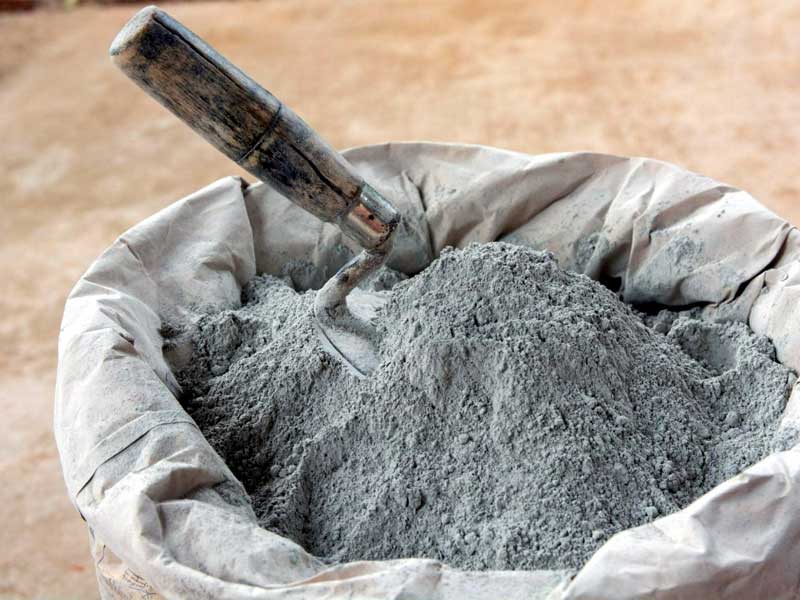 Than đá ứng dụng trong sản xuất xi măng phục vụ xây dựng